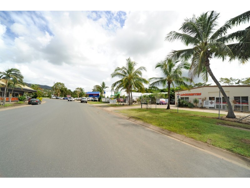 5/22 William Murray Drive, Cannonvale QLD 4802