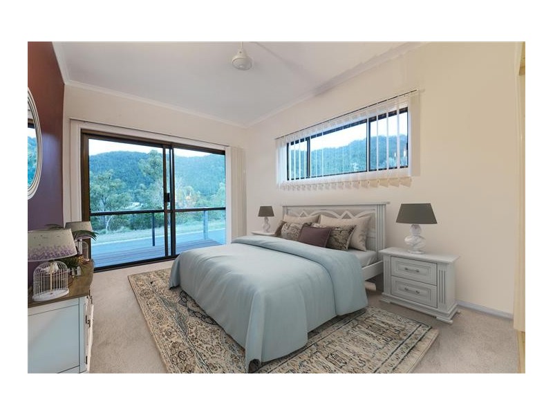 4/24 Illawong Street, Cannonvale QLD 4802