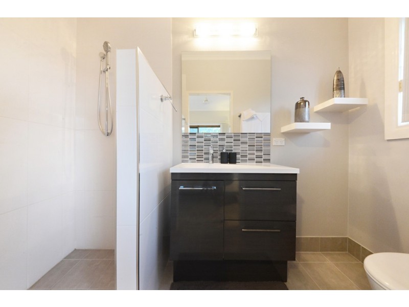 4/24 Illawong Street, Cannonvale QLD 4802