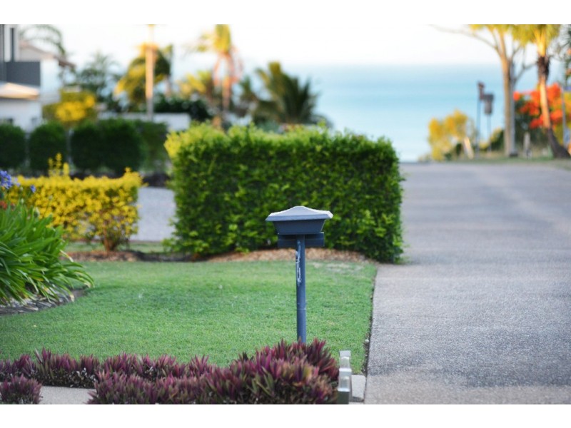 4/24 Illawong Street, Cannonvale QLD 4802