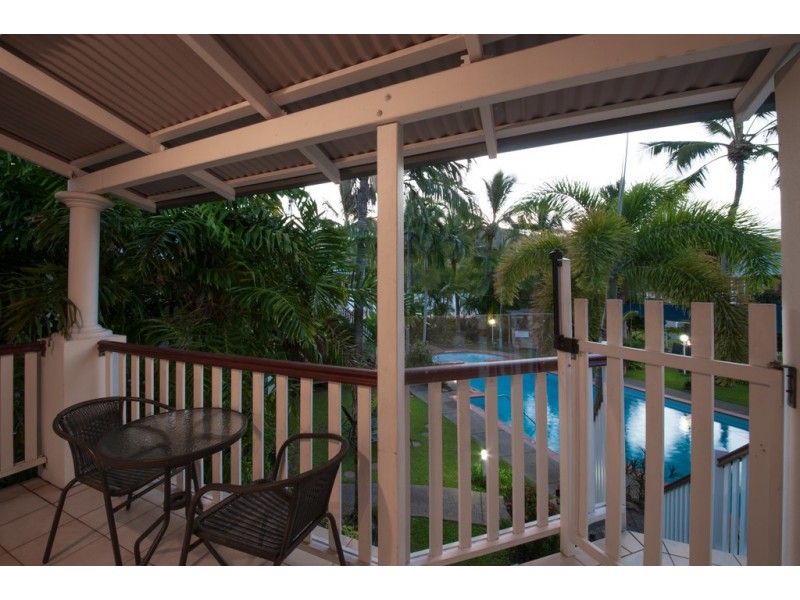 33/2 Erromango Drive, Jubilee Pocket QLD 4802