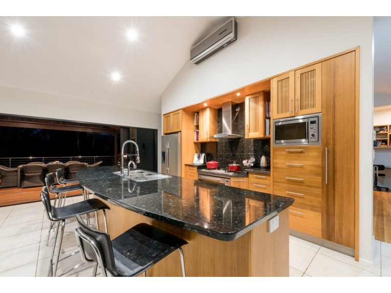 78 Stanley Drive, Cannonvale QLD 4802