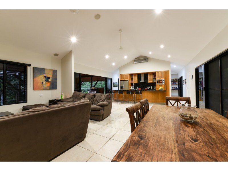 78 Stanley Drive, Cannonvale QLD 4802