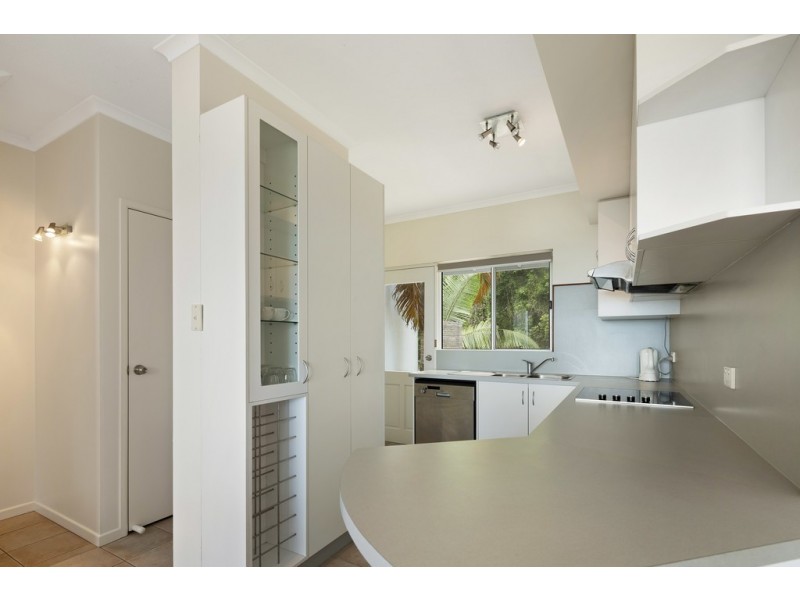 10/12 Eshelby Drive, Cannonvale QLD 4802