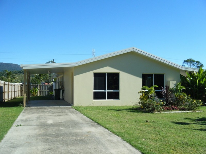 42 South Molle Boulevard, Cannonvale QLD 4802