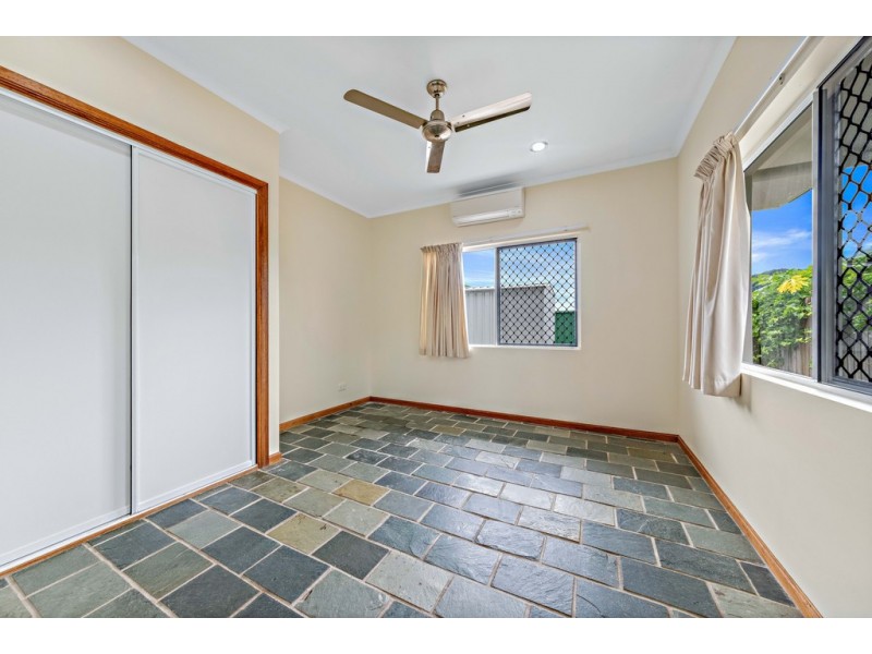 15 Catherine Crescent, Jubilee Pocket QLD 4802