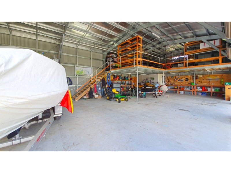 13 Henderson Street, Cannonvale QLD 4802