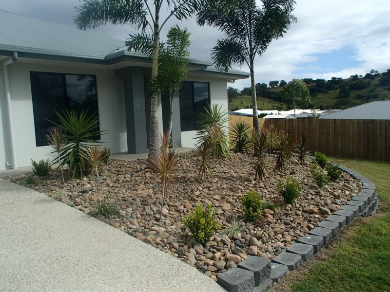 28 Twin Creek Court, Cannonvale QLD 4802