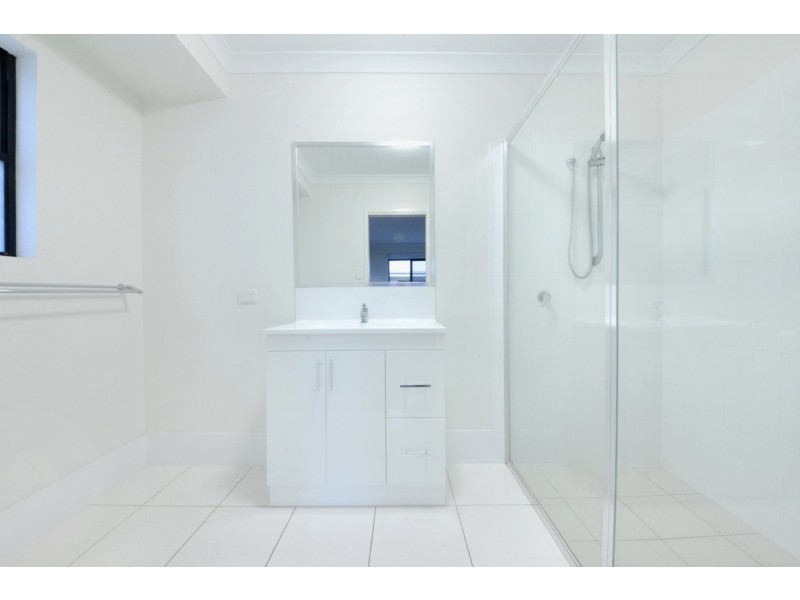 13 Companion Way, Cannonvale QLD 4802