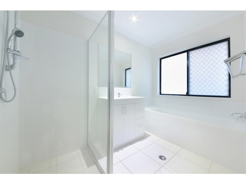 13 Companion Way, Cannonvale QLD 4802