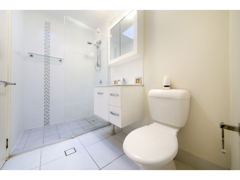 49/28 Island Drive, Cannonvale QLD 4802