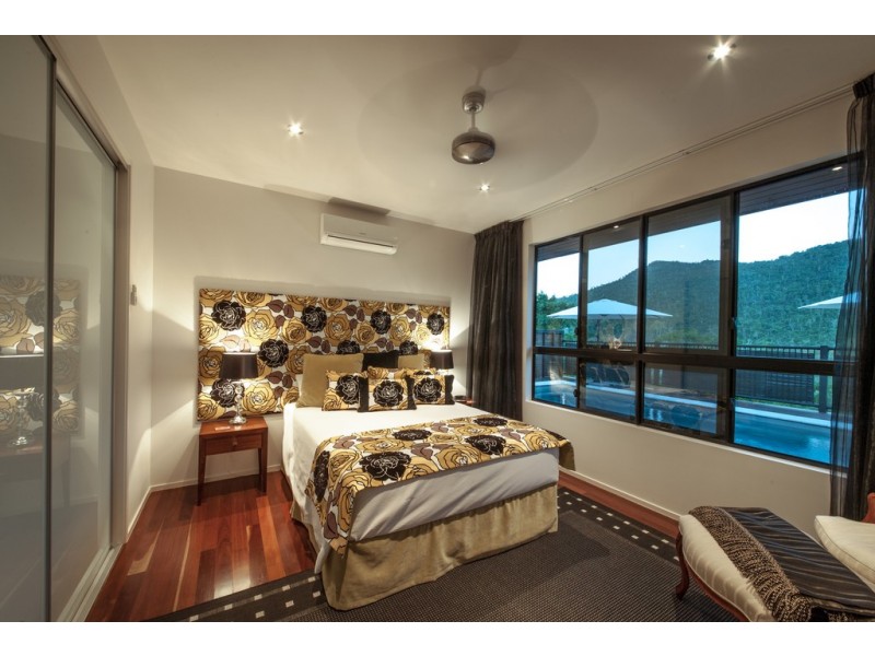 29/14 Hamilton Avenue, Cannonvale QLD 4802