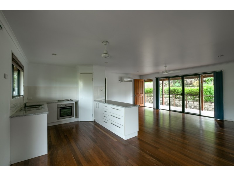 7 Rainbow Place, Jubilee Pocket QLD 4802