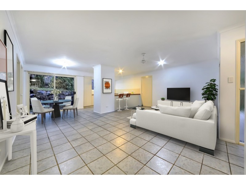 27 Sandpiper Crescent, Jubilee Pocket QLD 4802