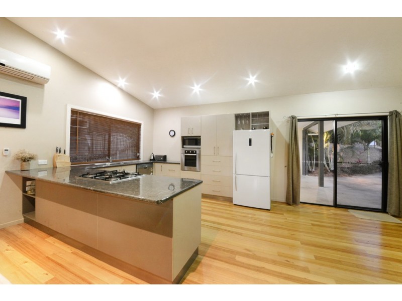 25 Kingfisher Terrace, Jubilee Pocket QLD 4802