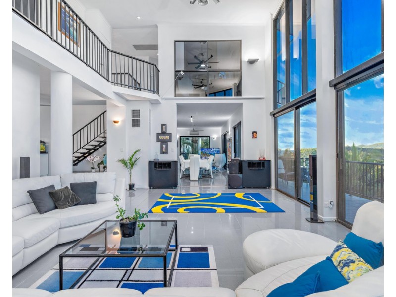 6 Neerim Crescent, Shute Harbour QLD 4802