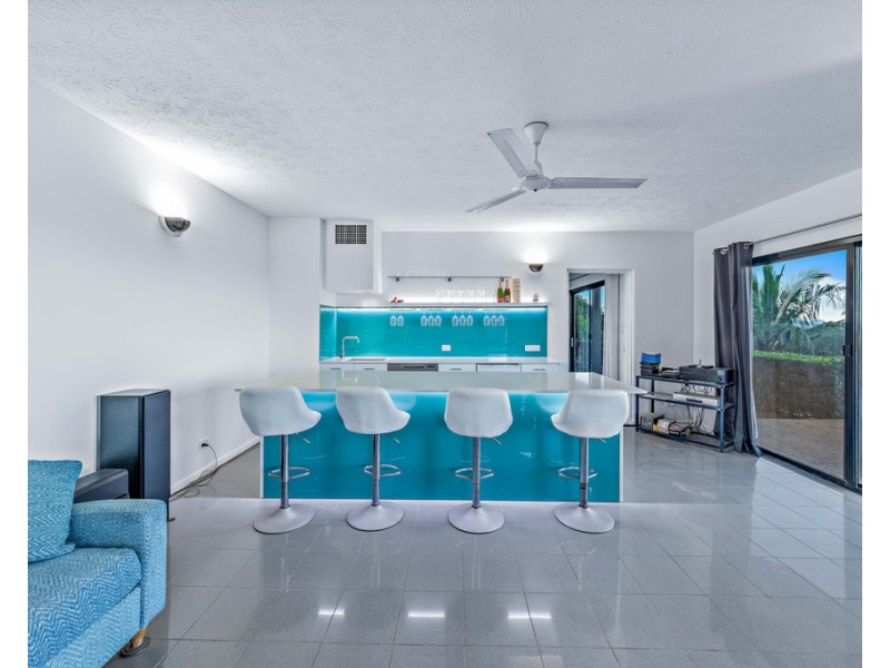 6 Neerim Crescent, Shute Harbour QLD 4802