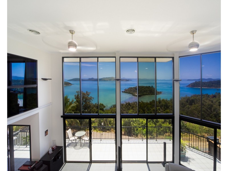 6 Neerim Crescent, Shute Harbour QLD 4802