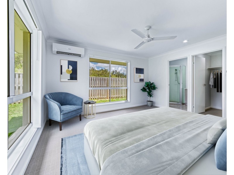 11 Spritsail Crescent, Cannonvale QLD 4802