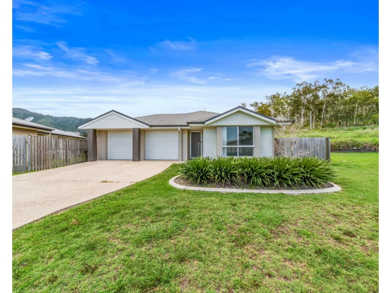 11 Spritsail Crescent, Cannonvale QLD 4802
