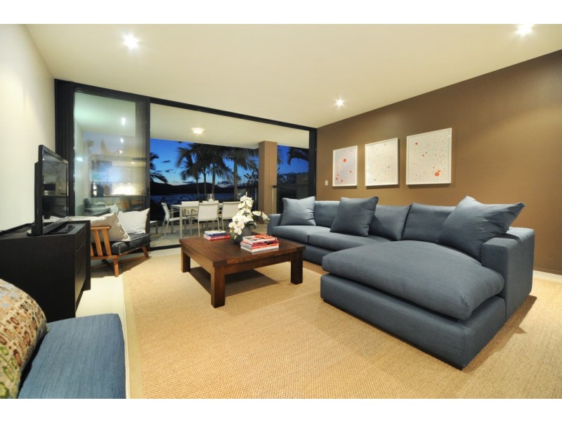 19/11 Altmann Avenue, Cannonvale QLD 4802