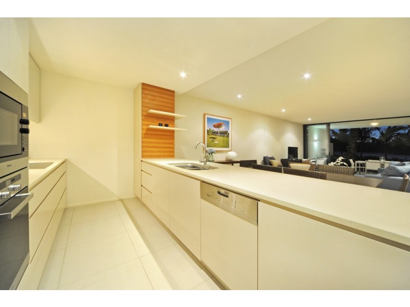 19/11 Altmann Avenue, Cannonvale QLD 4802