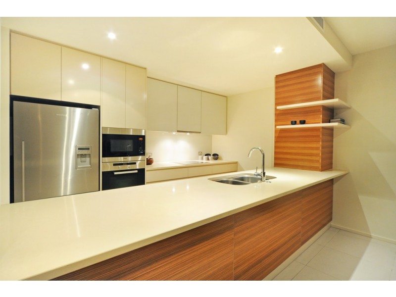 19/11 Altmann Avenue, Cannonvale QLD 4802