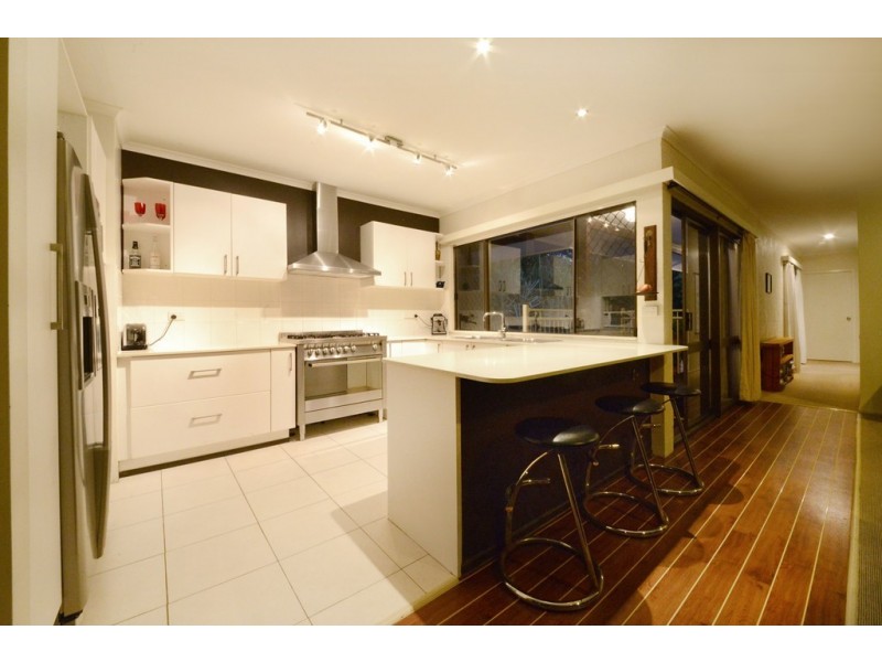 15 Maeva Street, Jubilee Pocket QLD 4802