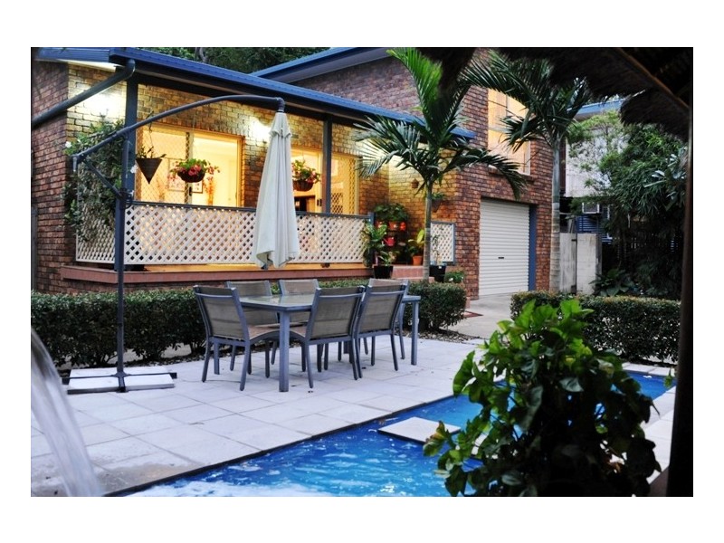 11 Pini Road, Strathdickie QLD 4800