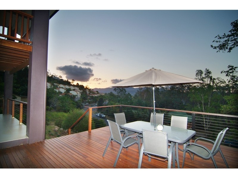38 Eshelby Drive, Cannonvale QLD 4802