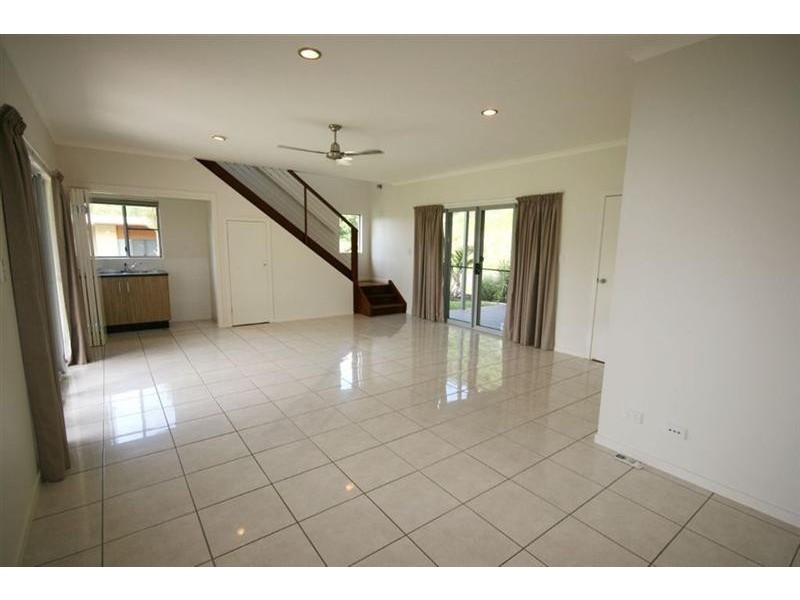 53 Eshelby Drive, Cannonvale QLD 4802