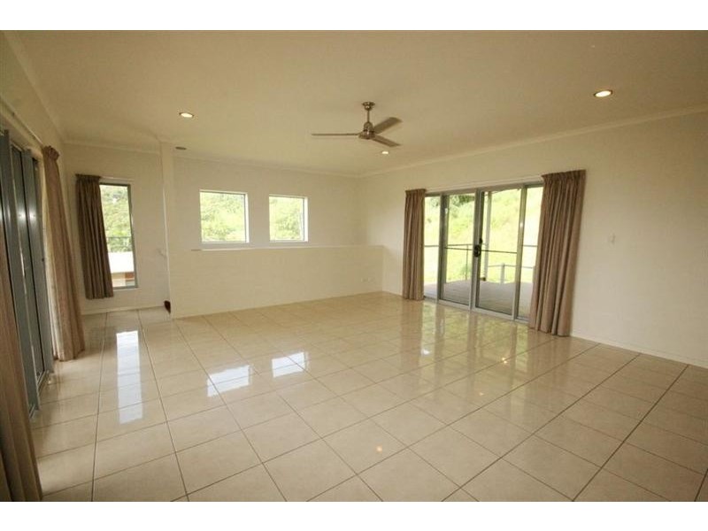 53 Eshelby Drive, Cannonvale QLD 4802