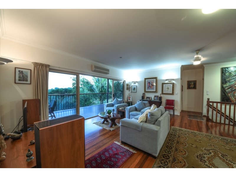 14 Country Road, Cannonvale QLD 4802