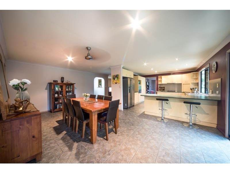 61 Parkwood Terrace, Cannonvale QLD 4802