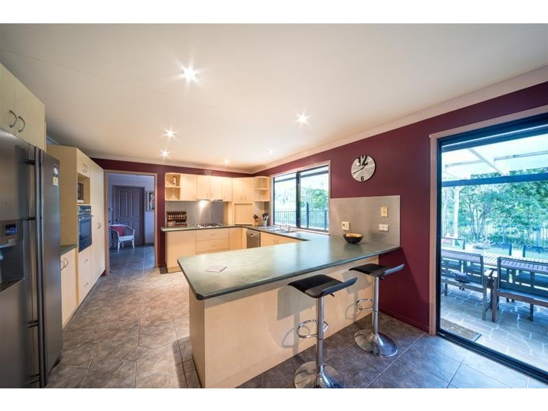 61 Parkwood Terrace, Cannonvale QLD 4802