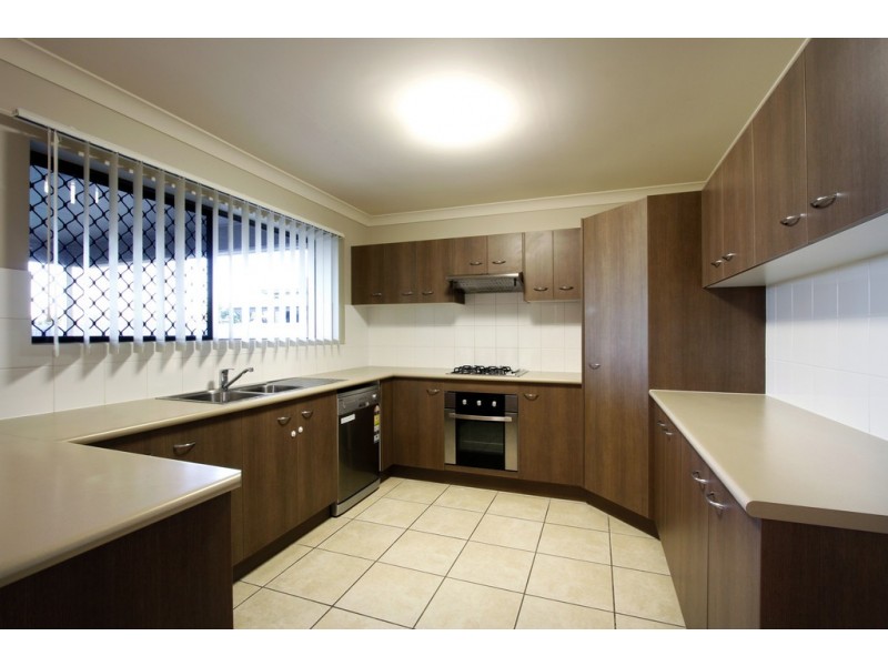8 Cascara Street, Proserpine QLD 4800
