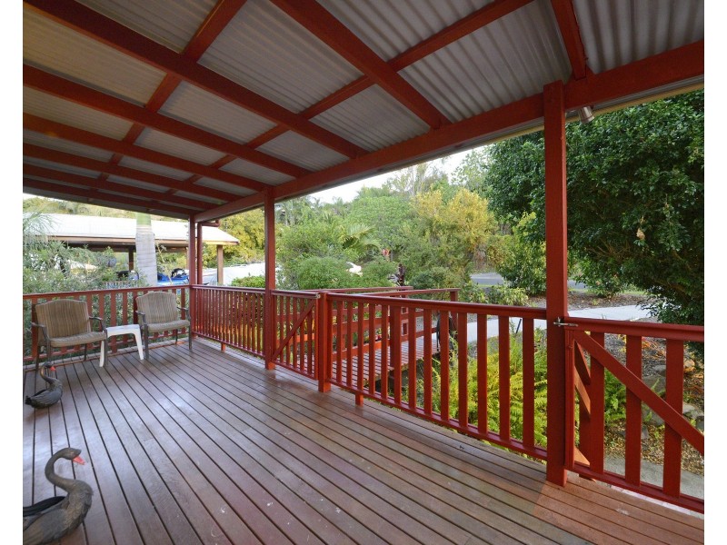 10 South Molle Boulevard, Cannonvale QLD 4802