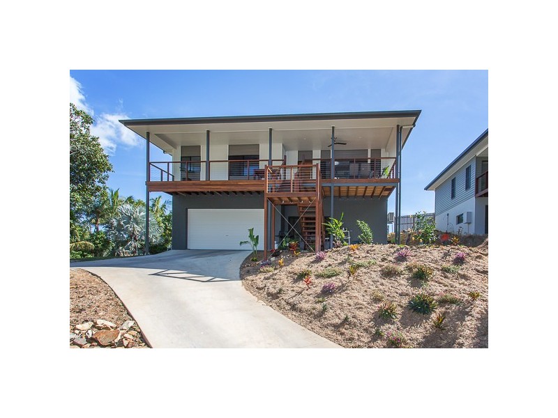 43 Eshelby Drive, Cannonvale QLD 4802