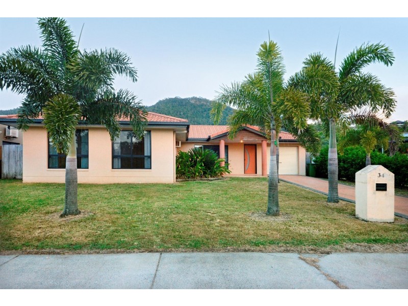 34 Banksia Court, Cannonvale QLD 4802