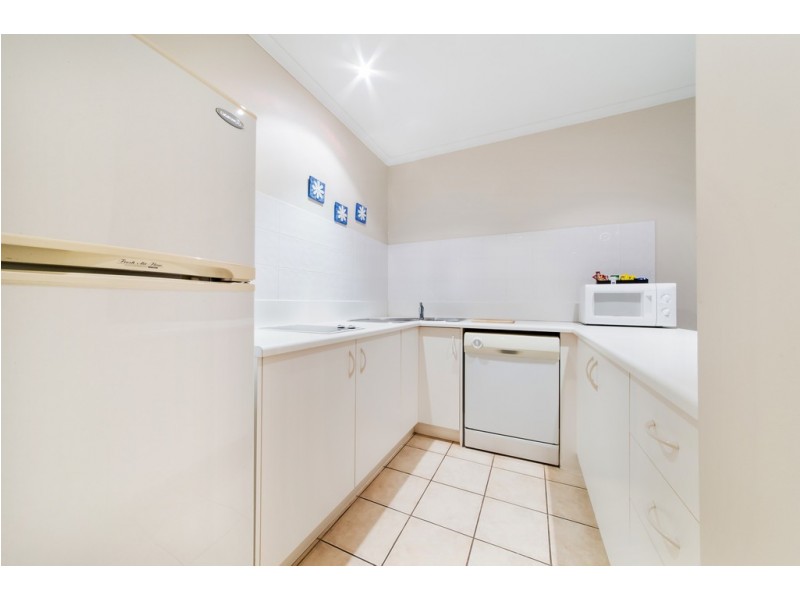 17/2 Erromango Drive, Jubilee Pocket QLD 4802