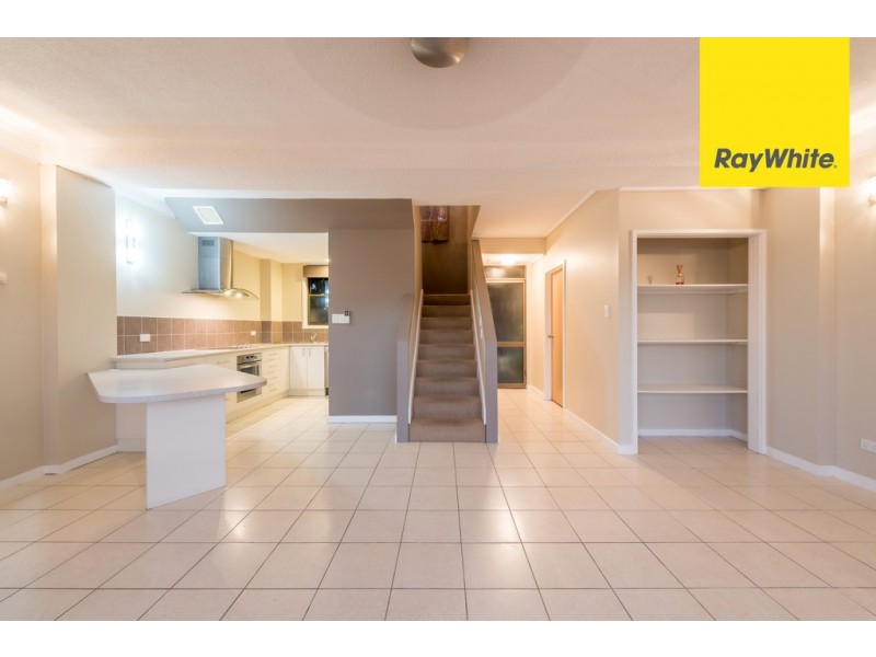 18/2 Lewis Street, Airlie Beach QLD 4802