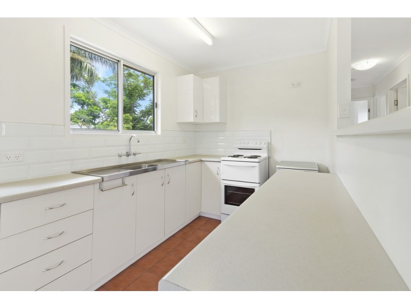 51 Manooka Drive, Cannonvale QLD 4802