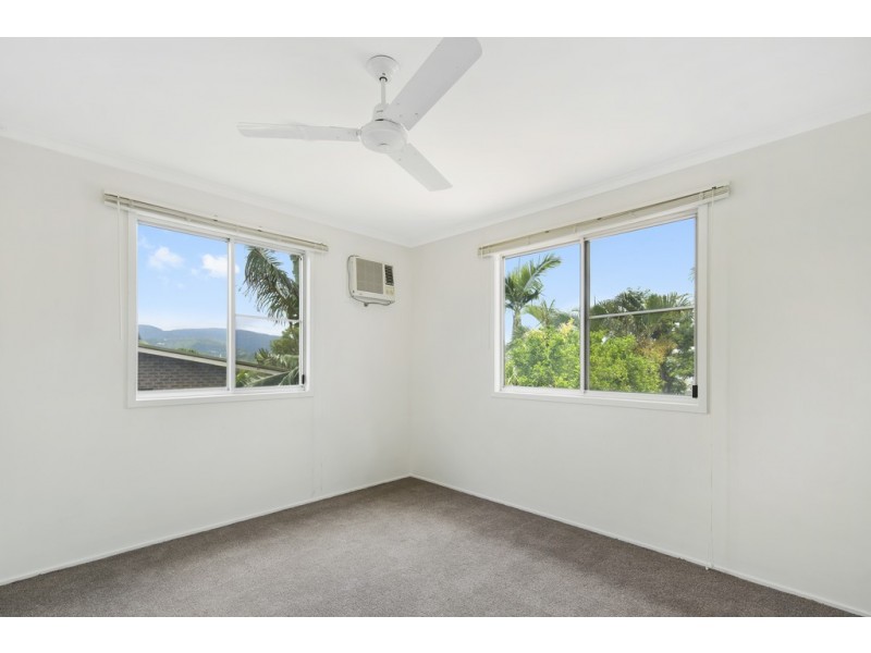 51 Manooka Drive, Cannonvale QLD 4802