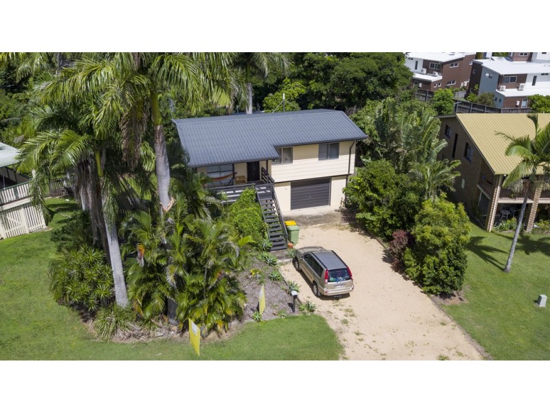 51 Manooka Drive, Cannonvale QLD 4802