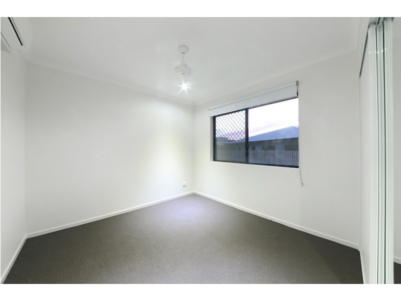 13 Companion Way, Cannonvale QLD 4802