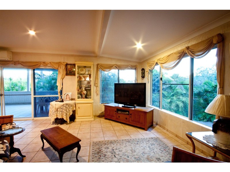 61 Moonlight Drive, Jubilee Pocket QLD 4802