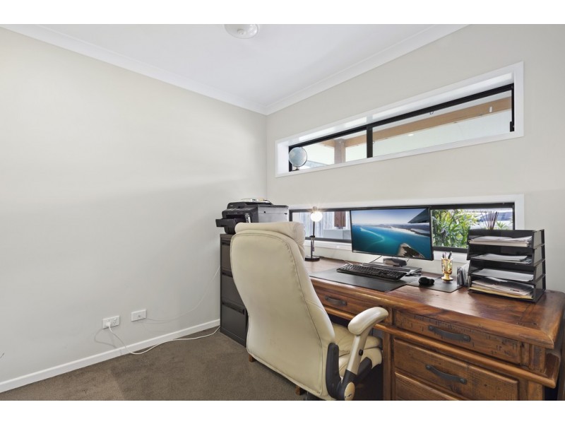 11 Twin Creek Court, Cannonvale QLD 4802