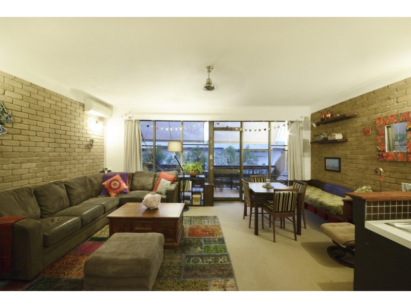 14/2 Victoria Towers, Lewis Street, Airlie Beach QLD 4802