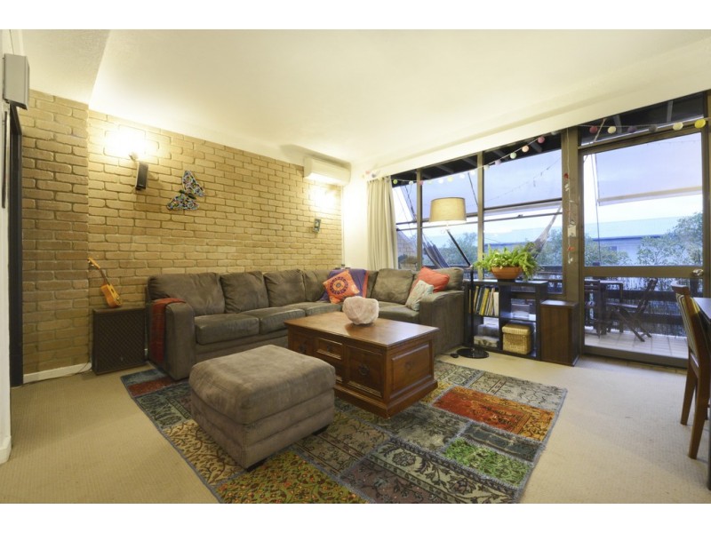 14/2 Victoria Towers, Lewis Street, Airlie Beach QLD 4802