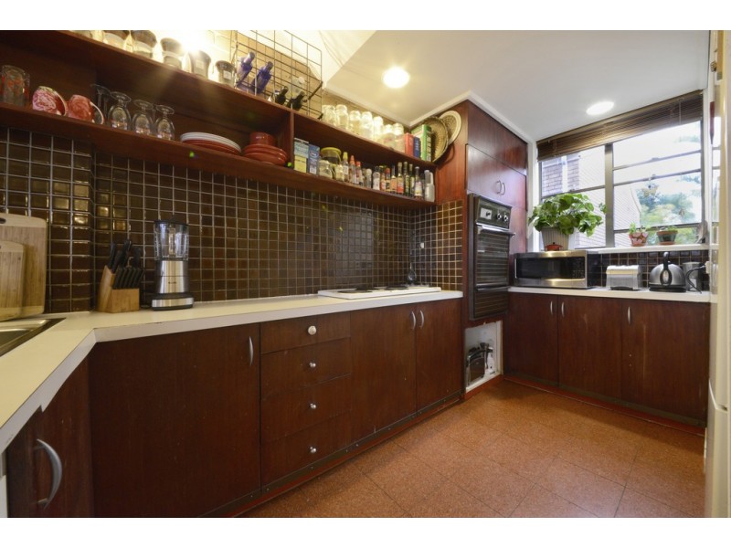 14/2 Victoria Towers, Lewis Street, Airlie Beach QLD 4802